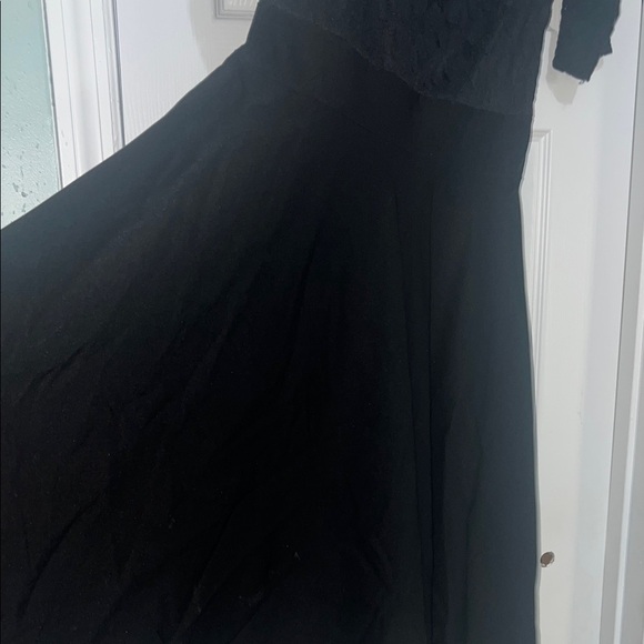 Chic Black Lace Long Sleeve Dress - Picture 4 of 7